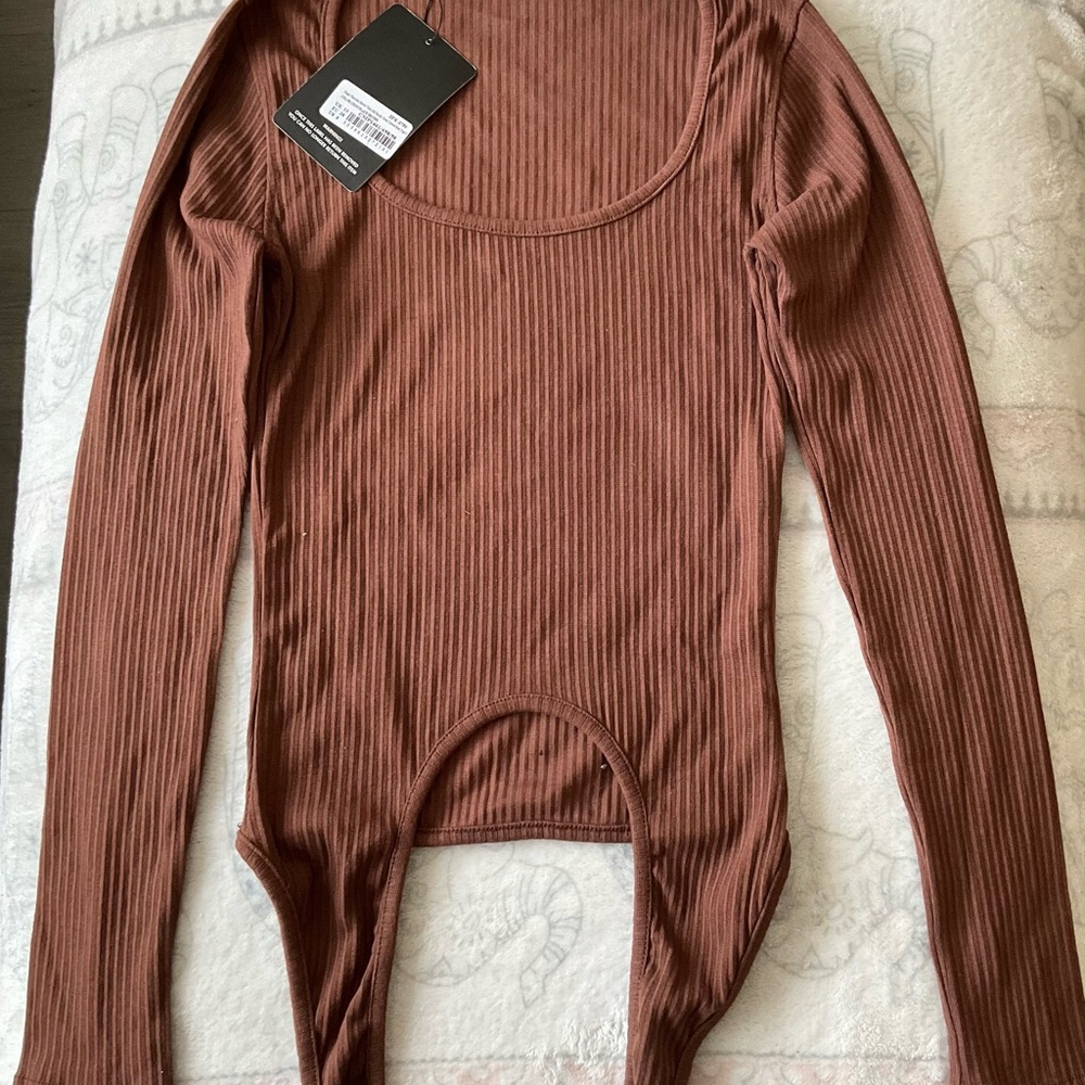 PrettyLittleThing Chocolate Ribbed Bodysuit